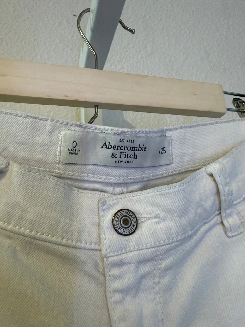 Abercrombie & Fitch White Distressed Denim Short Shorts